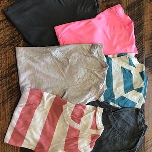 Basic V-neck Tees